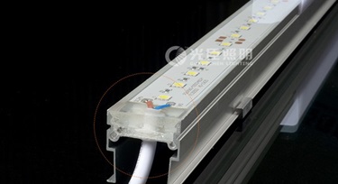 業界良心!光臣照明拆解LED護欄管,如何把簡單工藝做到不一般