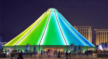 場館亮化:光臣照明祝賀河北國際馬戲大劇院順利亮燈