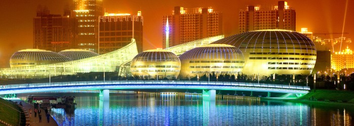 LED護欄管廠家 LED護欄管廠家